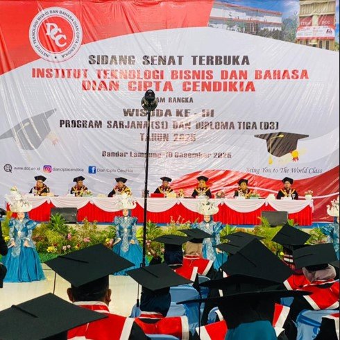 ITBA Dian Cipta Cendikia Wisuda 215 Lulusan, 178 Di Antaranya Telah Bekerja Sebelum Wisuda
